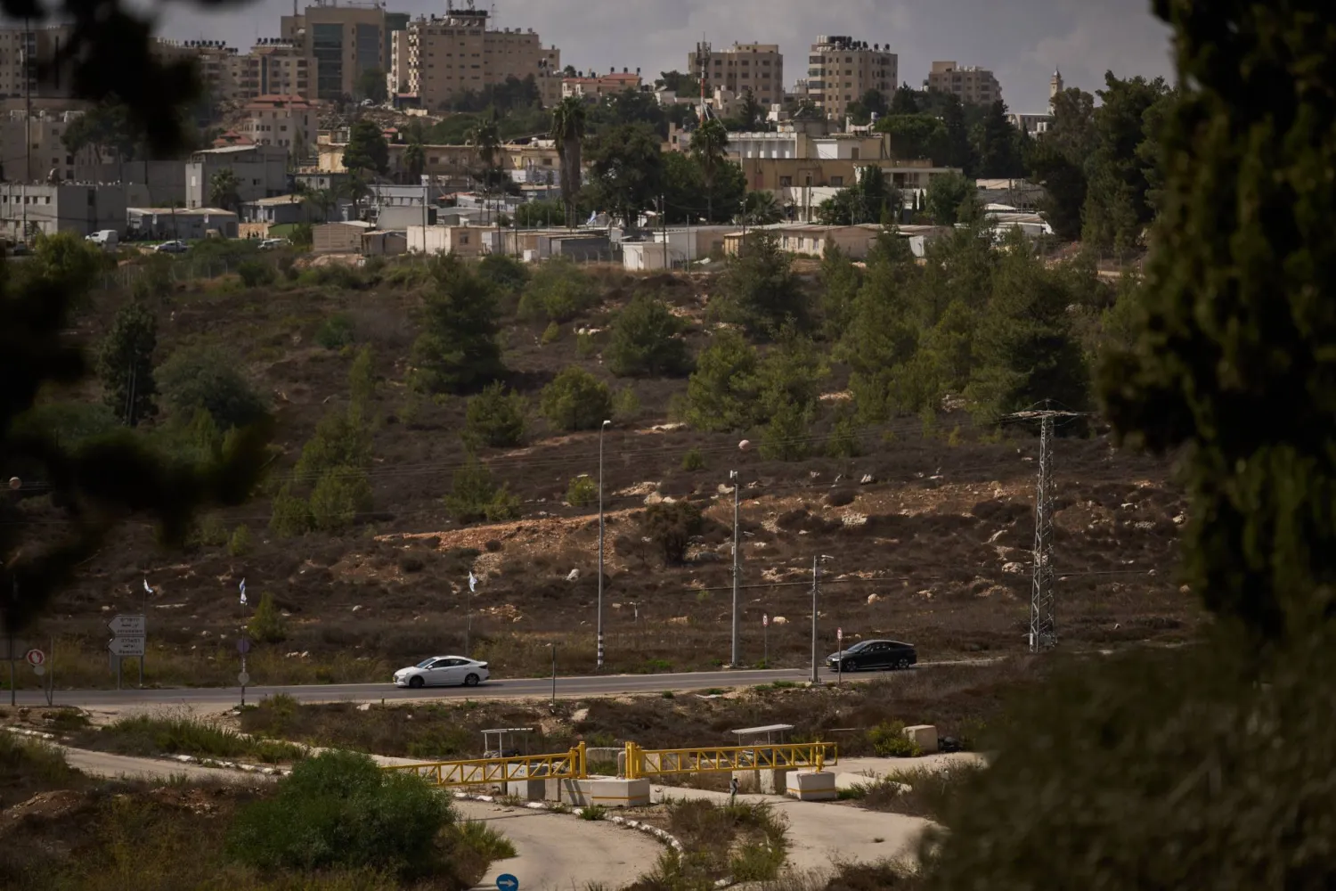 أمر عسكري إسرائيلي بالاستيلاء على أكثر من 77 دونماً شرق القدس