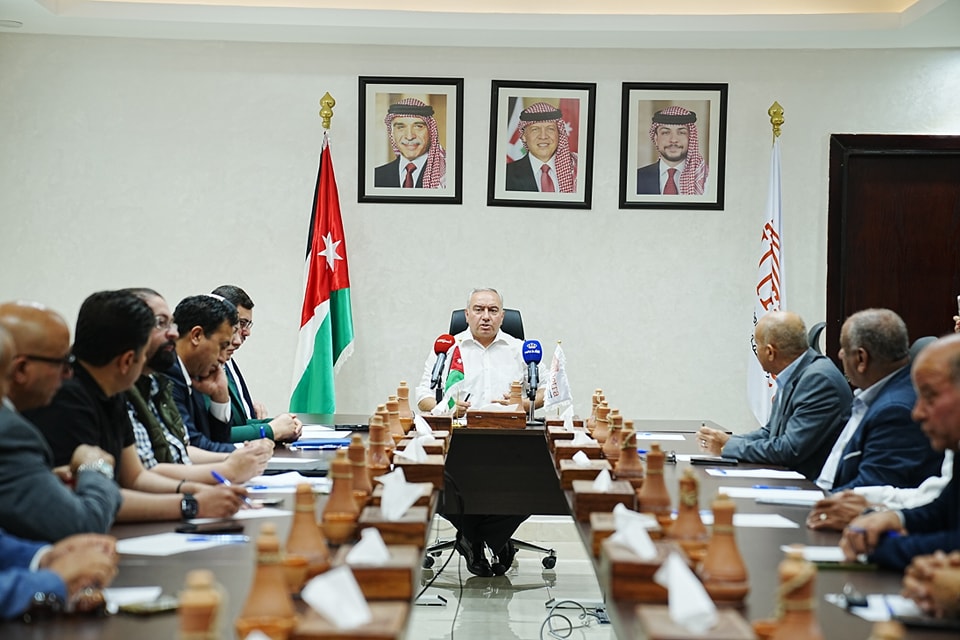 سلطة إقليم البترا تلتقي ممثلي القطاع السياحي في البترا لبحث تداعيات الأزمة الإقليمية