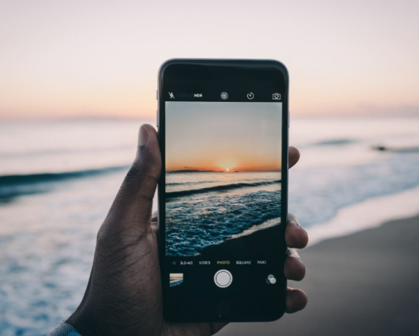 كيفية تعطيل ميزة فتح الكاميرا بالسحب من شاشة قفل آيفون 