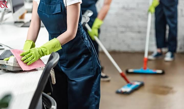 الخادمات الهاربات من المنازل ..  كيف يختفين خلال ساعات ومن يستقبلهن بعد الهروب؟