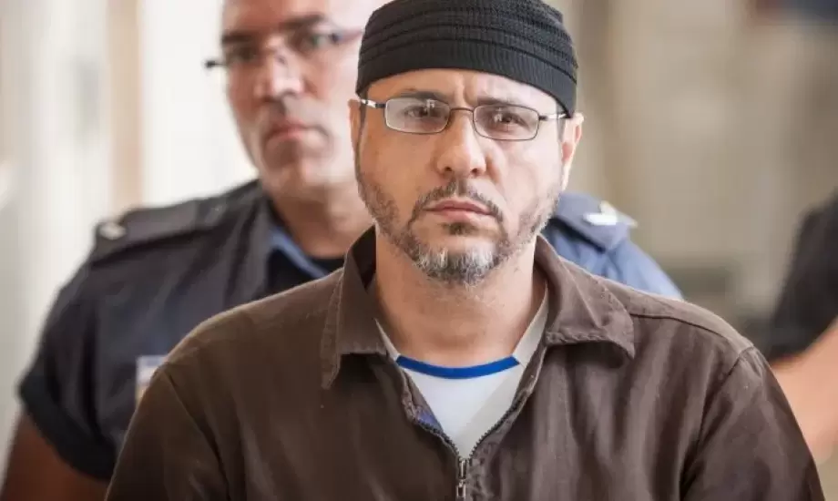 إصابة الأسير القائد عبد الله البرغوثي وتدهورٌ في حالته الصحية بسجن جلبوع  