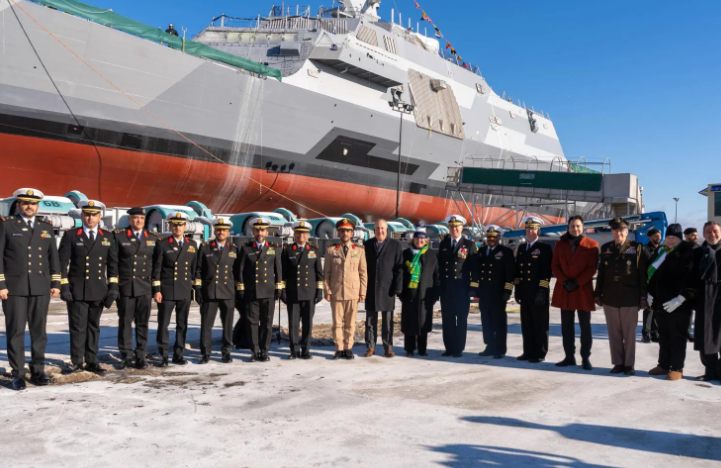 تعويم أول سفينة قتالية سعودية ضمن مشروع «طويق»