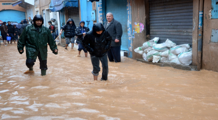 21 وفاة على الأقل خلال فيضانات استثنائية في المغرب