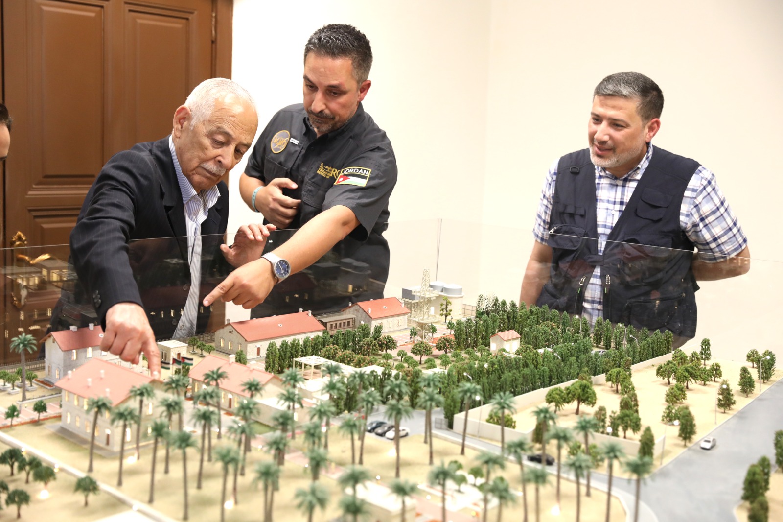 العيسوي: المبادرات الملكية ترجمة لحرص الملك على تطوير الخدمات ودعم التنمية