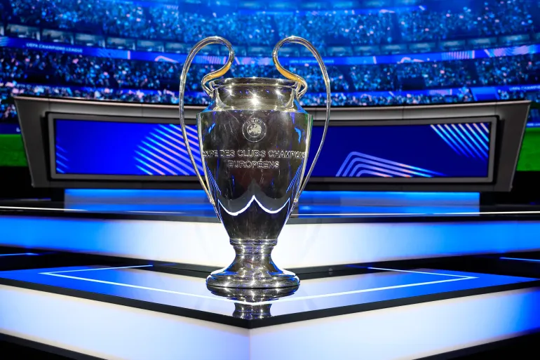 فرانكفورت يتصدّر الترتيب العام لدوري أبطال أوروبا بعد انطلاقة مثيرة للجولة الأولى