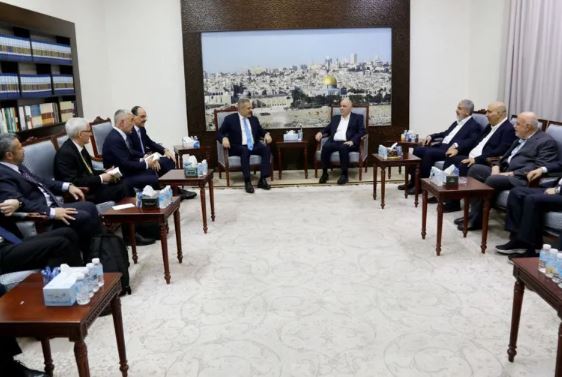 قيادة حماس تلتقي وزير الخارجية ورئيس المخابرات التركية بالدوحة