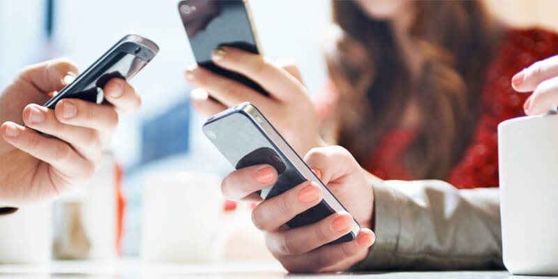 الأردنيون أجروا 7.1 مليار دقيقة اتصال في 3 أشهر… 5 مليارات منها مجرد “هات خبز وأنت جاي”، هل أنت منهم؟