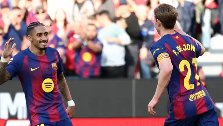 دفعة ثلاثية تضمد جراح برشلونة بعد صدمة رافينيا