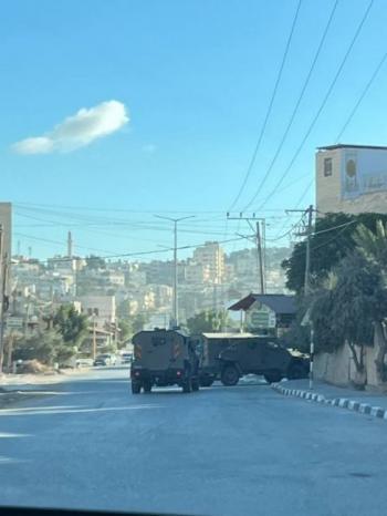 الاحتلال يقتحم مدينة طوباس يداهم عددا من المنازل 