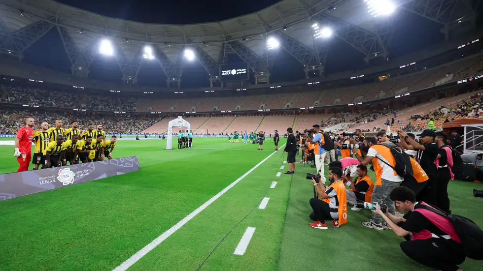 بيان ناري ..  الخليج يواصل التصعيد بعد مباراة الاتحاد