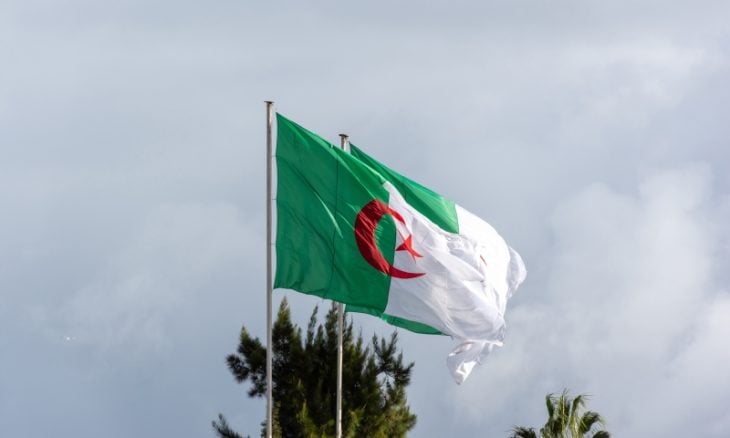 الجزائر تتجه لاعتماد موازنة تاريخية لعام 2026