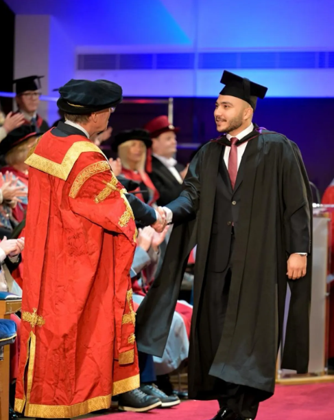 إنجاز للاردني الخوالدة في بريطانيا