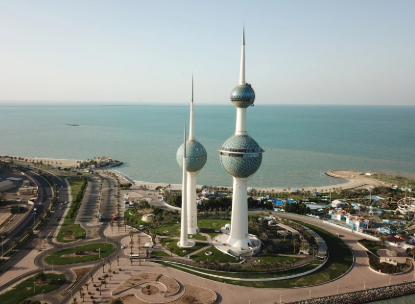 الكويت تسجّل عجزاً أقل من المتوقع في ميزانية 2024-2025