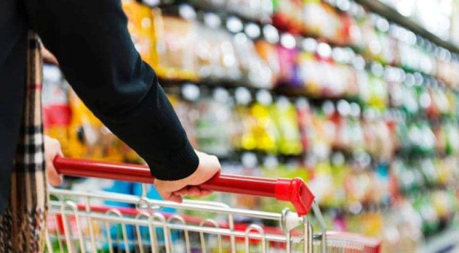 الأسواق الشعبية أم المولات ..  إلى أين يتجه المستهلك الأردني اليوم؟