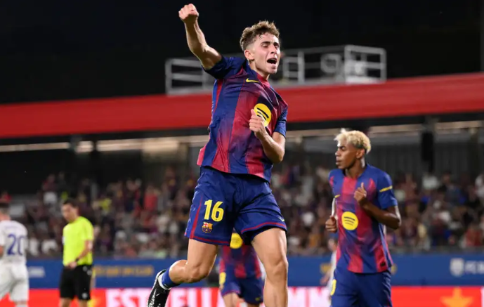 فيرمين لوبيز يبلغ برشلونة بقراره النهائي