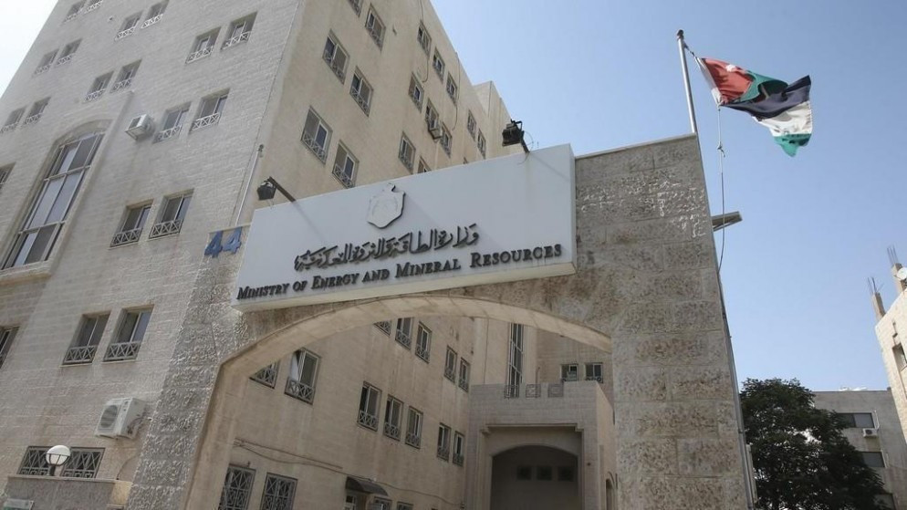 الحكومة تتخذ إجراءات لاستدامة المخزون والتزود بالوقود البديل لمدة 20 يوما