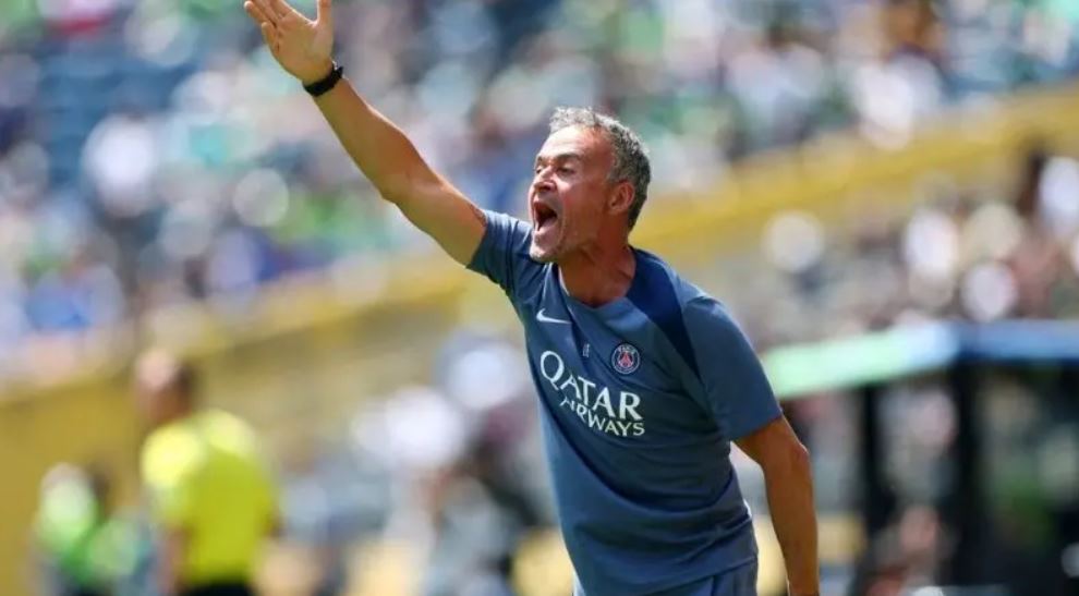 إنريكي: ملاعب أمريكا سيئة