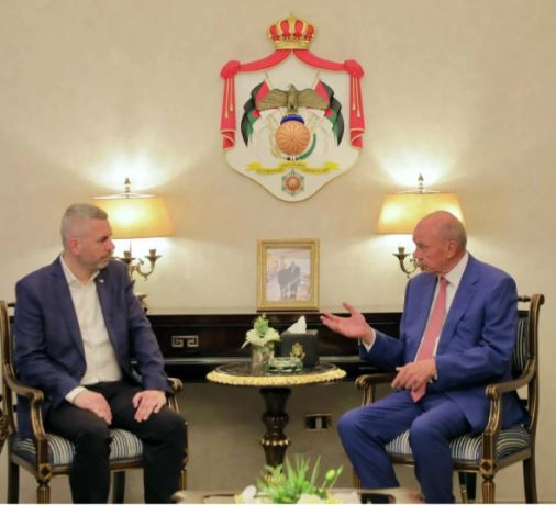 الفايز يلتقي وفدا يمثل المجموعة البرلمانية البولندية الفلسطينية  