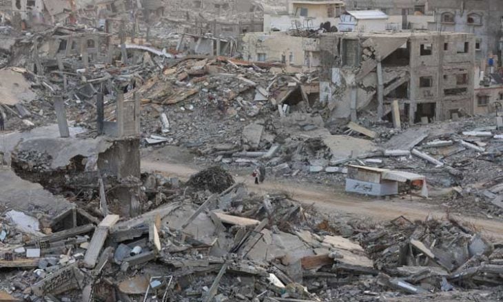 إسرائيل تدمر مبان سكنية في مدينة غزة وتقصف بالمدفعية خان يونس