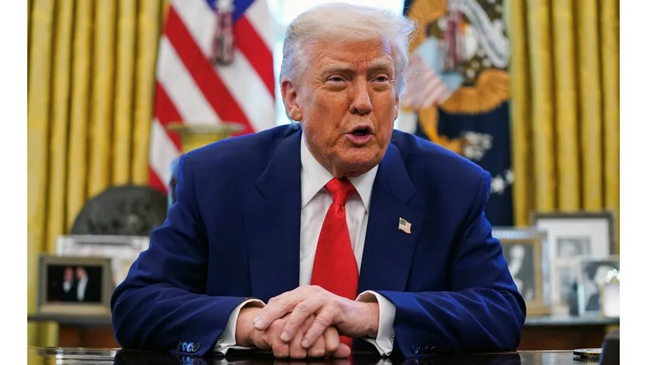 ترامب: مضيق هرمز سيُفتح ..  والتخصيب خط أحمر