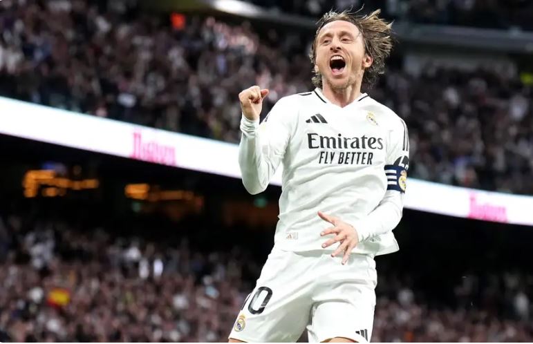 تفاصيل عقد مودريتش المنتظر مع ميلان
