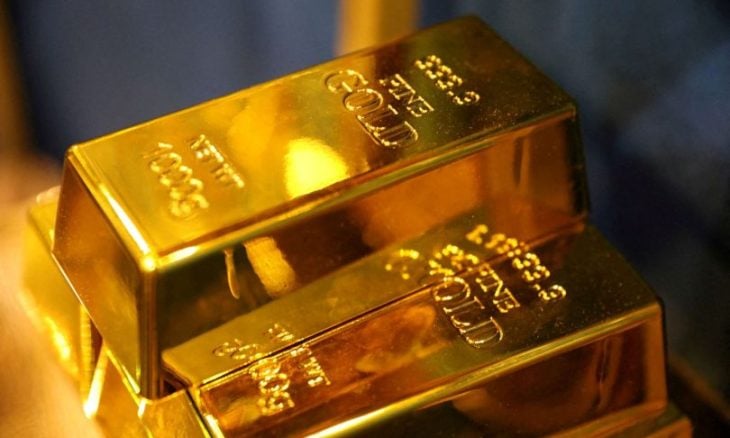 الذهب يسجل مستوى قياسيا بدعم من الإقبال على الملاذ الآمن 