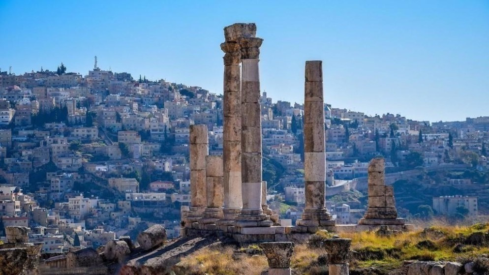 طقس معتدل الاثنين وارتفاع تدريجي في الحرارة حتى الخميس