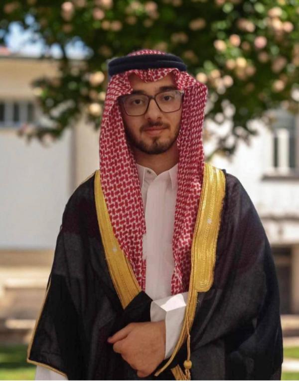 فيصل محمد القرعان  ..  مبارك التفوق في الثانوية السعودية