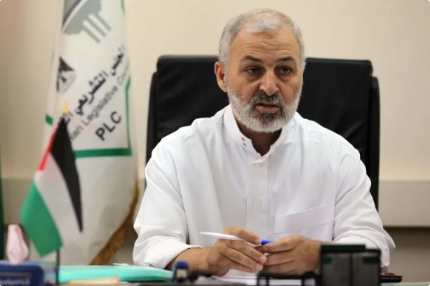 حماس تنعى البرلماني محمد الغول الذي اغتالته إسرائيل بغزة 