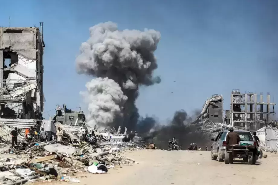 قصفٌ جويّ ومدفعي ..  الاحتلال يُواصل خروقاته في غزة 