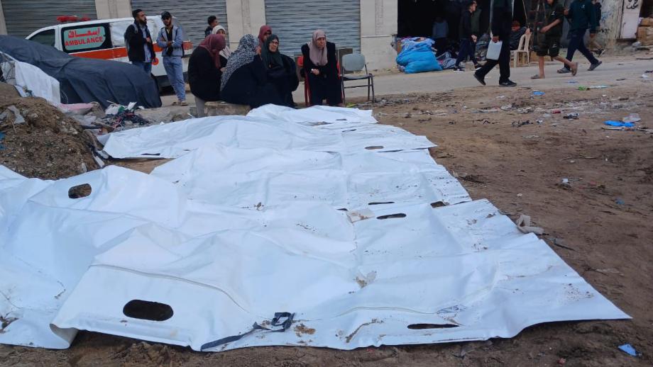 عائلة "سالم" ..  نظرة وداع وجرح يُغلق بعد عامين من الانتظار 