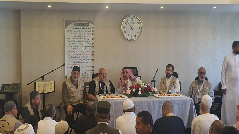 وزير الأوقاف: حجاج البعثة الأردنية أدوا العمرة ويقيمون الآن بمساكنهم