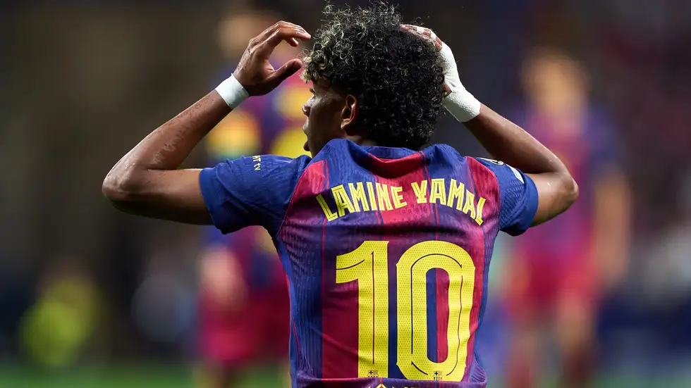 أسطورة فرنسا يفتح النار على يامال: مغرور ..  ولا يفعل شيئًا داخل الملعب 