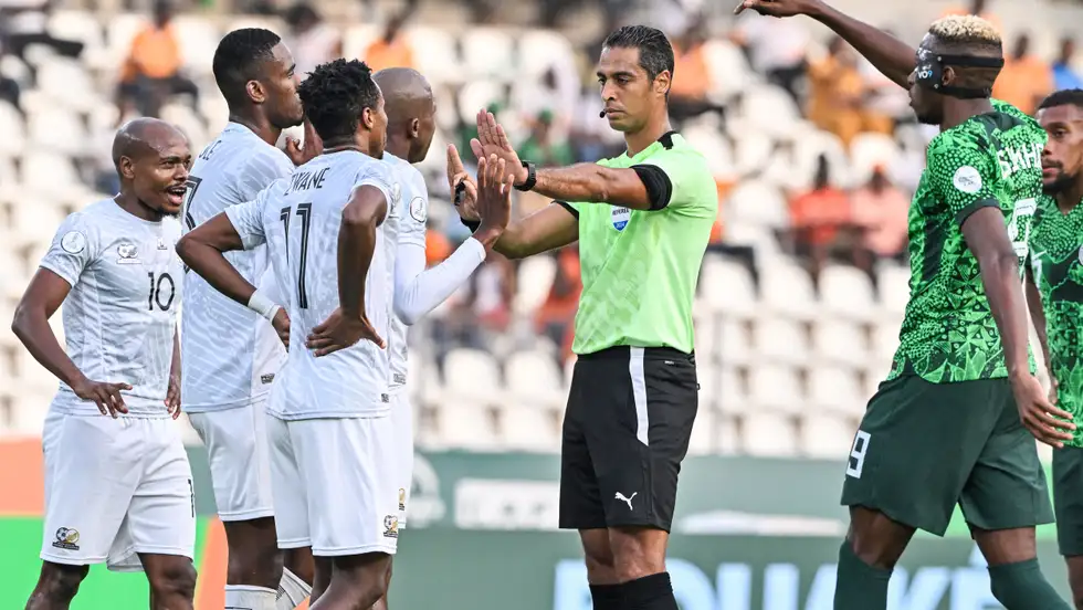 صدام جزائري مغربي ..  حكم مصري لموقعة اتحاد العاصمة وآسفي