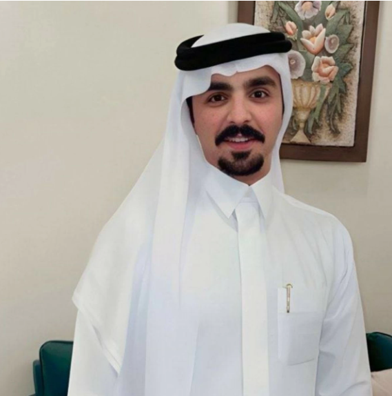 وفاة الشاعر سعود معدي القحطاني إثر سقوطه من جبل في عُمان