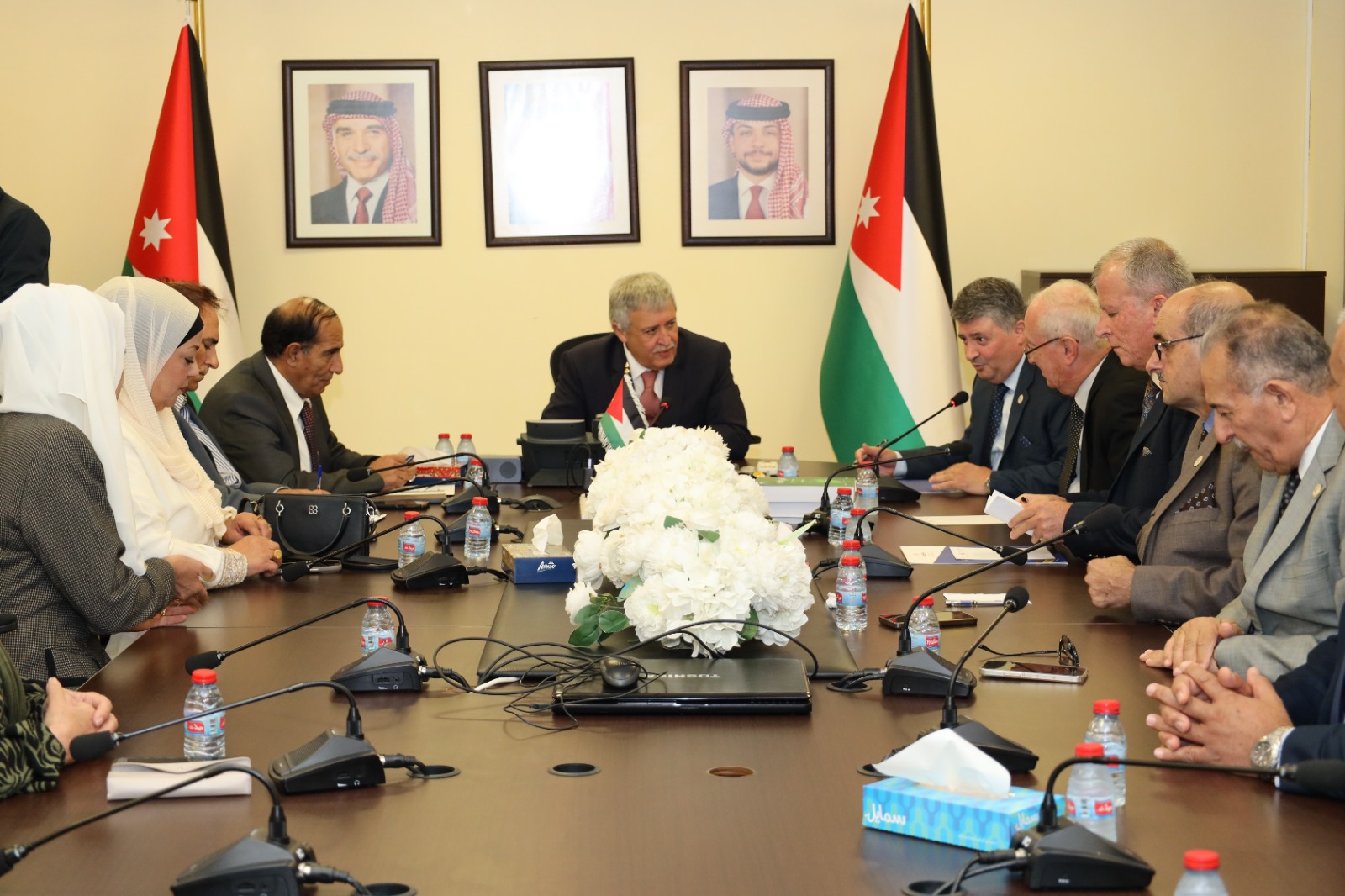 وزير النقل يلتقي جمعية عون الثقافية الوطنية