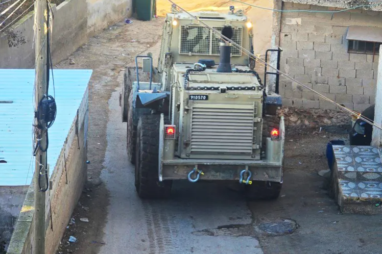 الاحتلال يطلق عملية عسكرية واسعة في طوباس بالضفة الغربية