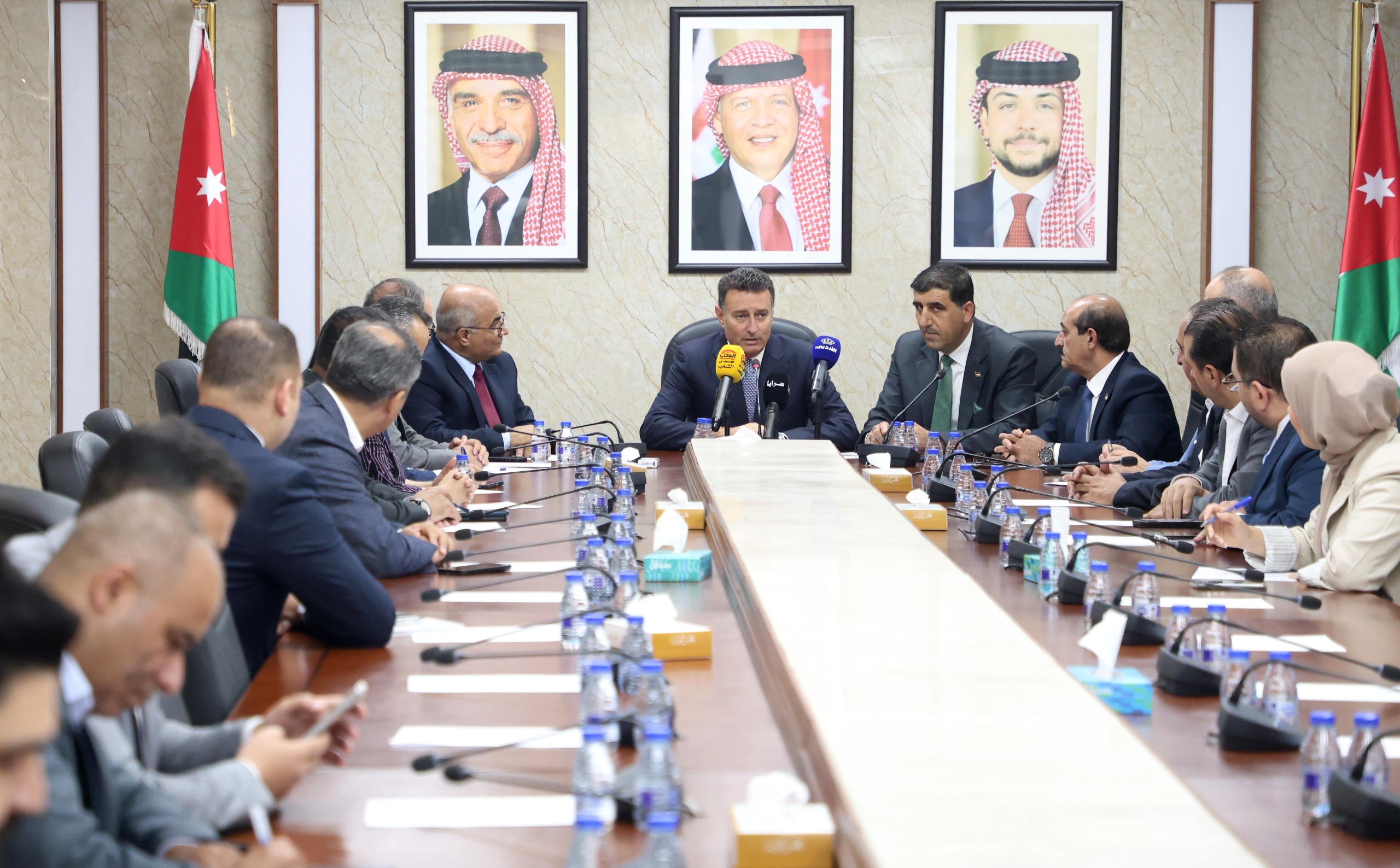 الصفدي: نتبنى كافة مطالب مجلس نقابة الصحفيين لتحسين أوضاع منتسبيها