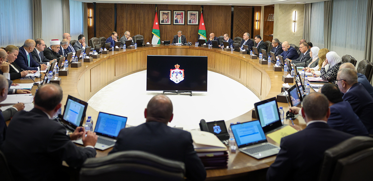 مجلس الوزراء يقر مشاريع كبرى للبنية التحتية: تعديلات على نظام الأبنية وتنفيذ محطات مياه وصرف صحي في إربد والزرقاء 