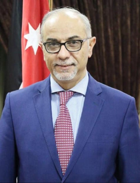 حين يصبح الإعلام شريكاً في صناعة المعرفة