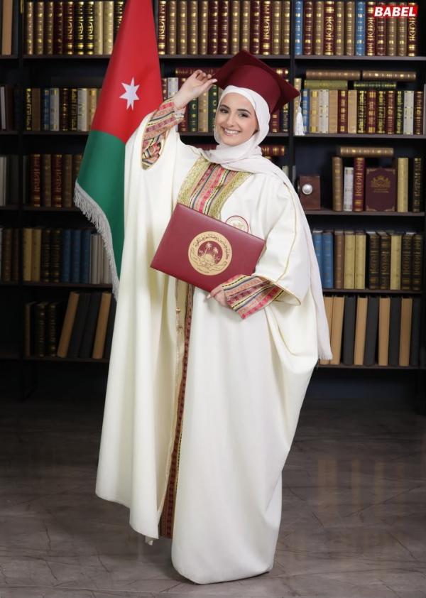 نورة قيس المبيضين  ..  مبارك النجاح