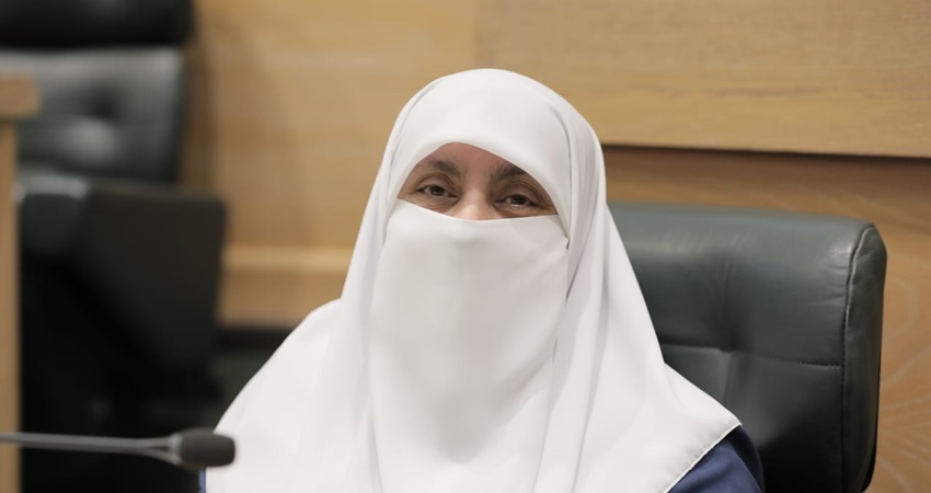 العتوم ترفض دمج وزارتي التربية والتعليم العالي وتدعو لإعادة تسمية مشروع القانون  