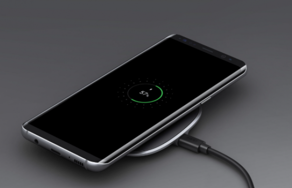 الشحن اللاسلكي  ..  ميزة لا غنى عنها في هاتفك الجديد