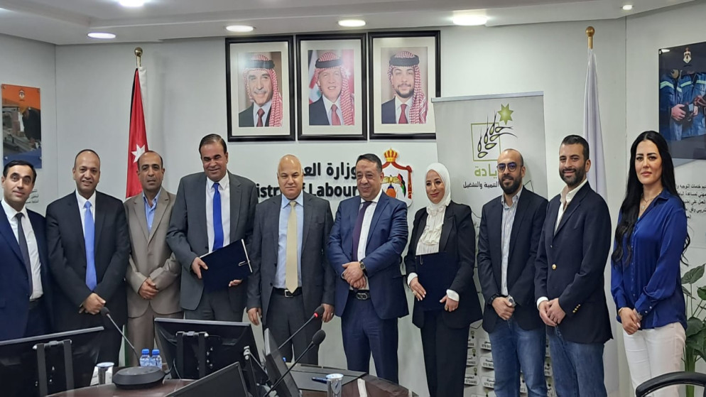 اتفاقية لتمويل سيارات وسكوترات لتوفير 250 فرصة عمل للأردنيين 