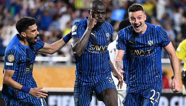 الفارق في الراتب يحسم مصير سافيتش وكوليبالي مع الهلال