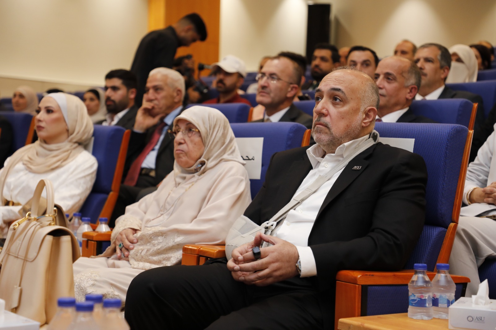 "أم هيثم" تجمع أبناء العلوم التطبيقية بعد أن كبروا في مواقع الإنجاز
