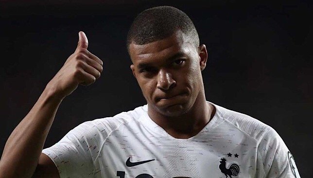 مبابي يواصل الغياب عن تدريبات فرنسا