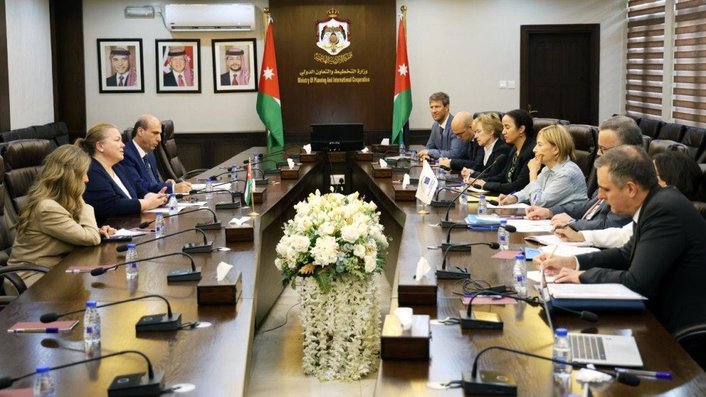 وزيرة التخطيط والتعاون الدولي تلتقي بنائب رئيس بنك الاستثمار الأوروبي