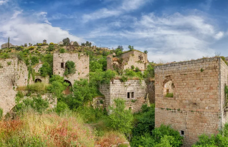 لفتا ..  بوابة القدس الغربية وأحد مواقع التراث العالمية المهددة