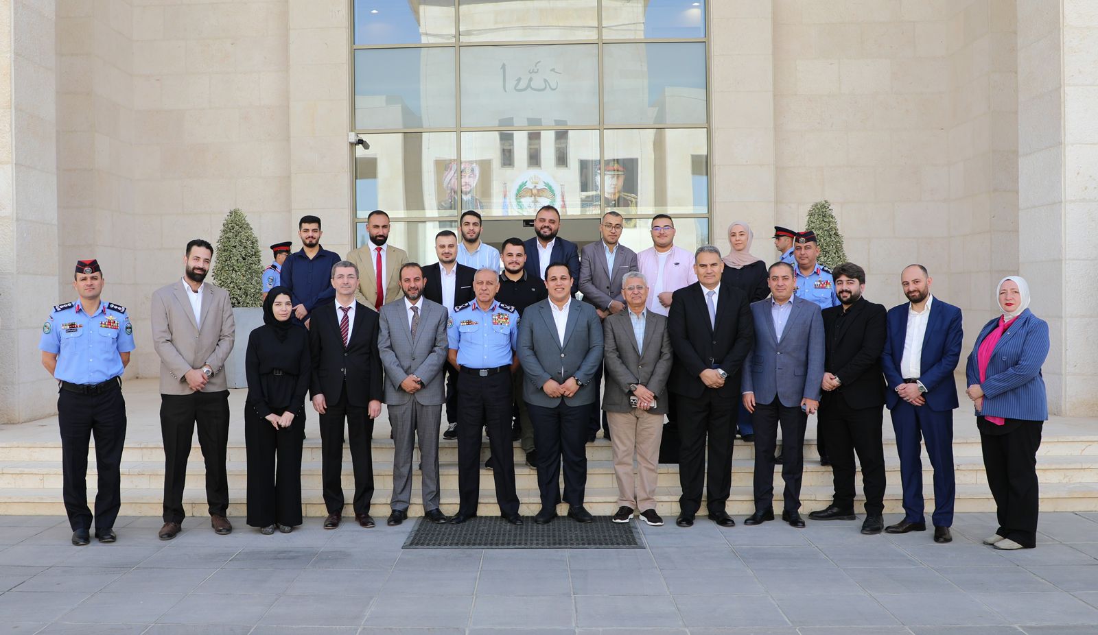 مدير الأمن العام يلتقي مؤسسة "محافظتي" التطوعية